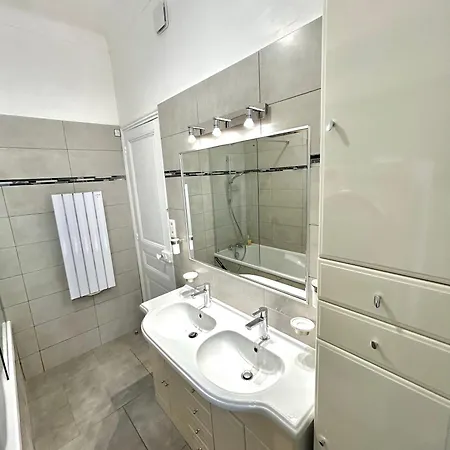 Apartamento Amiral Courbet *