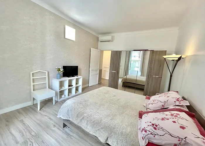 Amiral Courbet Appartement